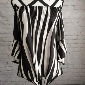 NWT Zebra Print Off The Shoulder Top SM